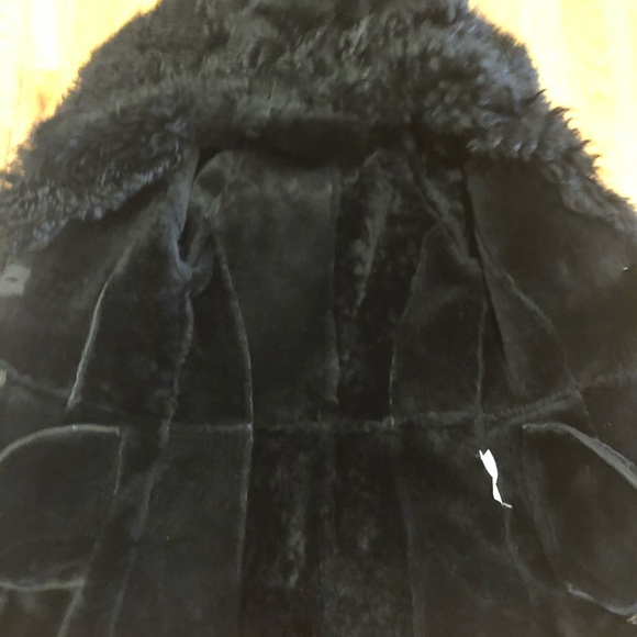 Black Shearling Coat - Picture 9 of 12